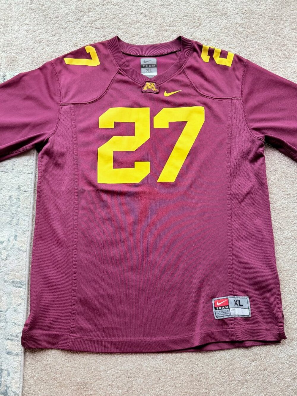 Nike Minnesota Golden Gophers #27 Youth Football Jersey - XL